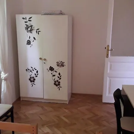 Pem Apartment